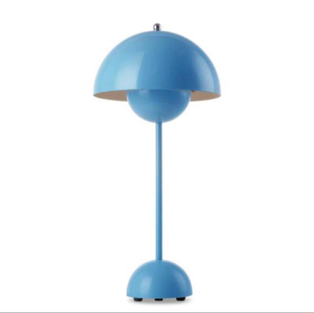Lampe de chevet à LED colorée avec abat-jour en métal Study