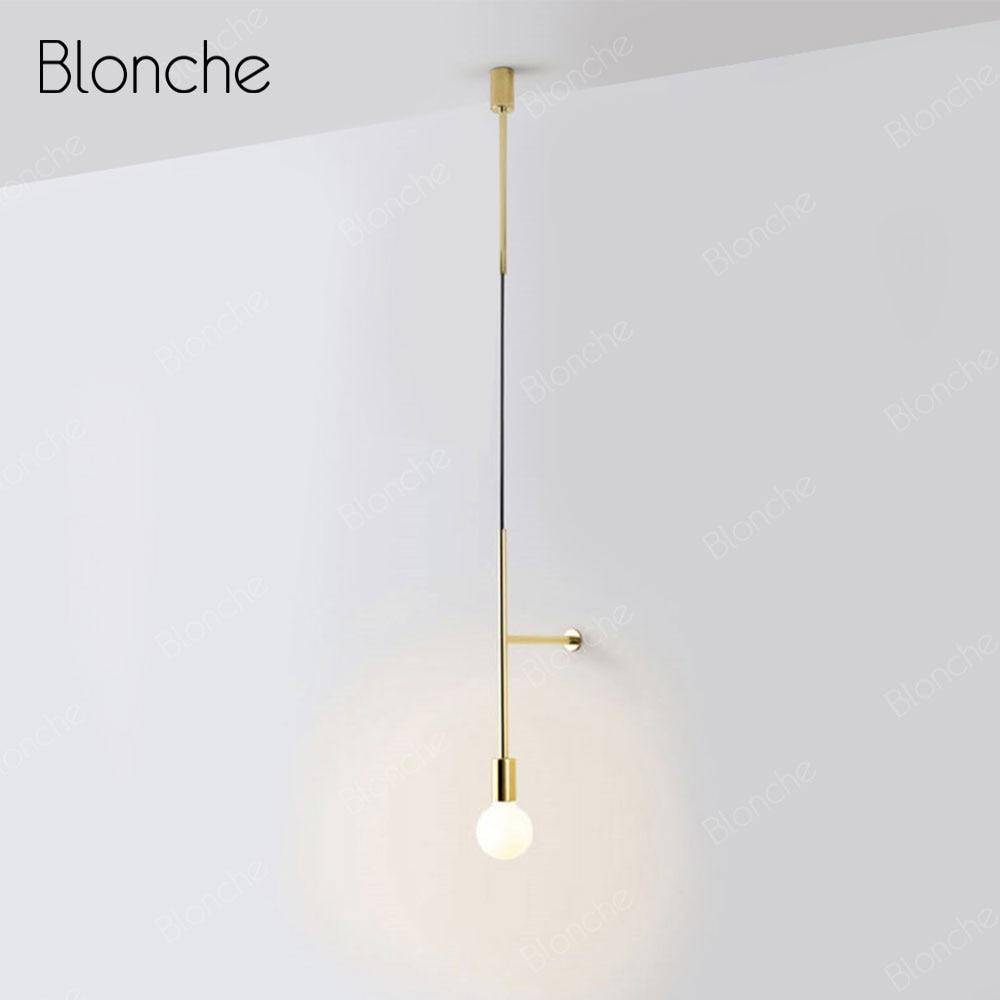 Applique murale design à branche et boule en verre blanc