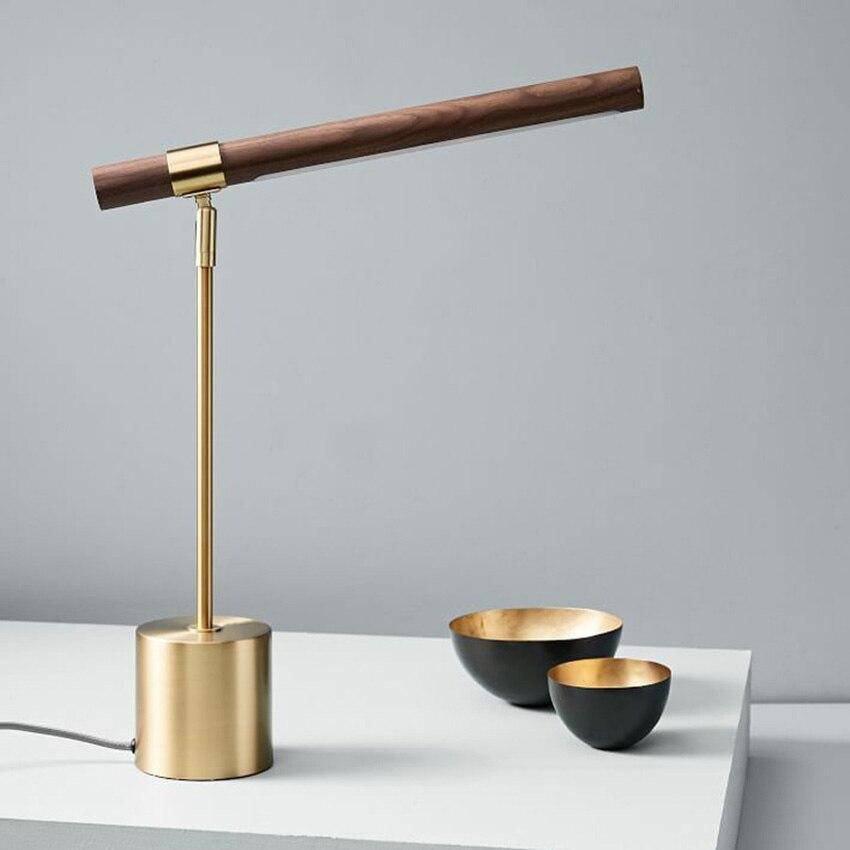 Lampe à poser design LED en métal dorée et bois style Fly