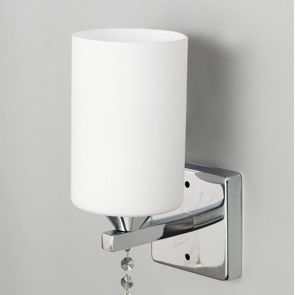 Applique murale LED chromée avec abat-jour cylindrique