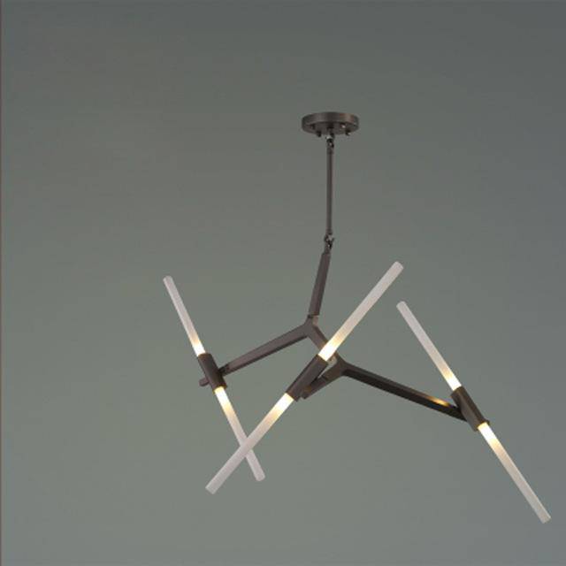 Lustre design scandinave avec plusieurs branches en tube