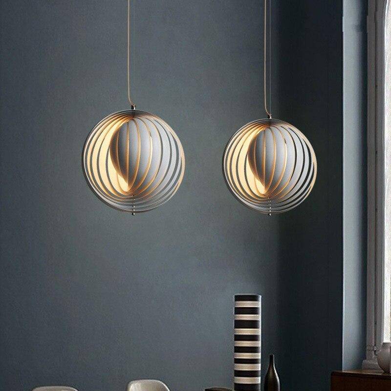 Suspension design LED avec abat-jour sphérique style Loft