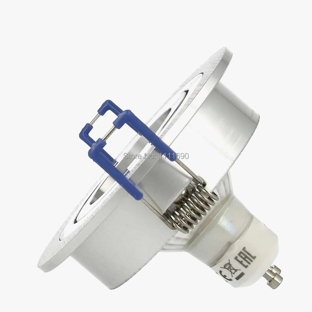 spot encastré dimmable en métal satiné pour éclairage intérieur