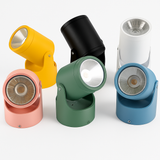 Spot lumineux LED coloré pour le plafond