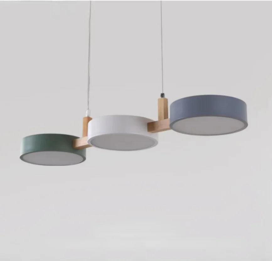 Suspension au design nordique moderne en bois