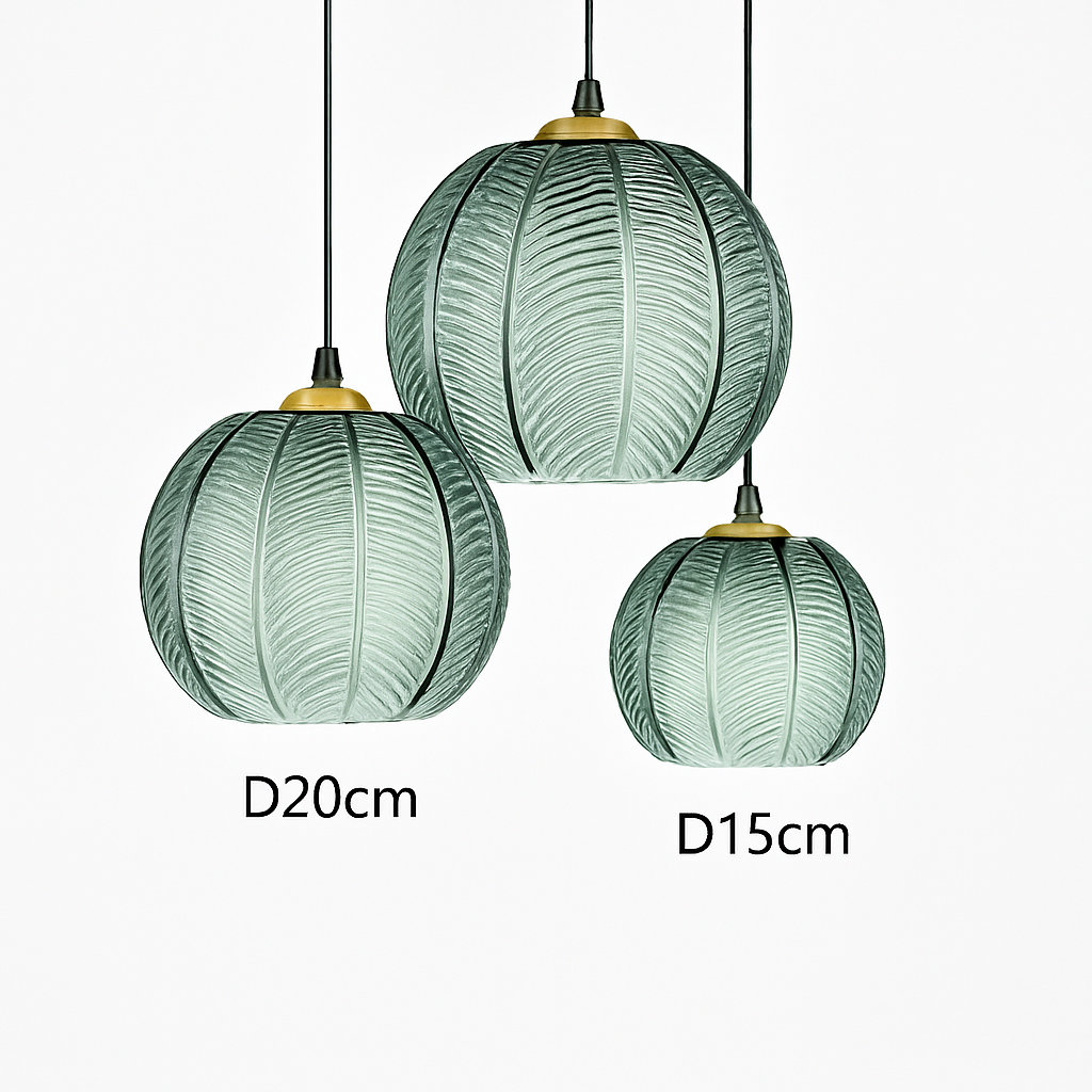 Suspension boule en verre motif feuilles