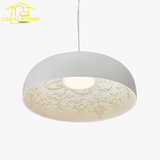 suspension décorative en design français pour éclairage intérieur