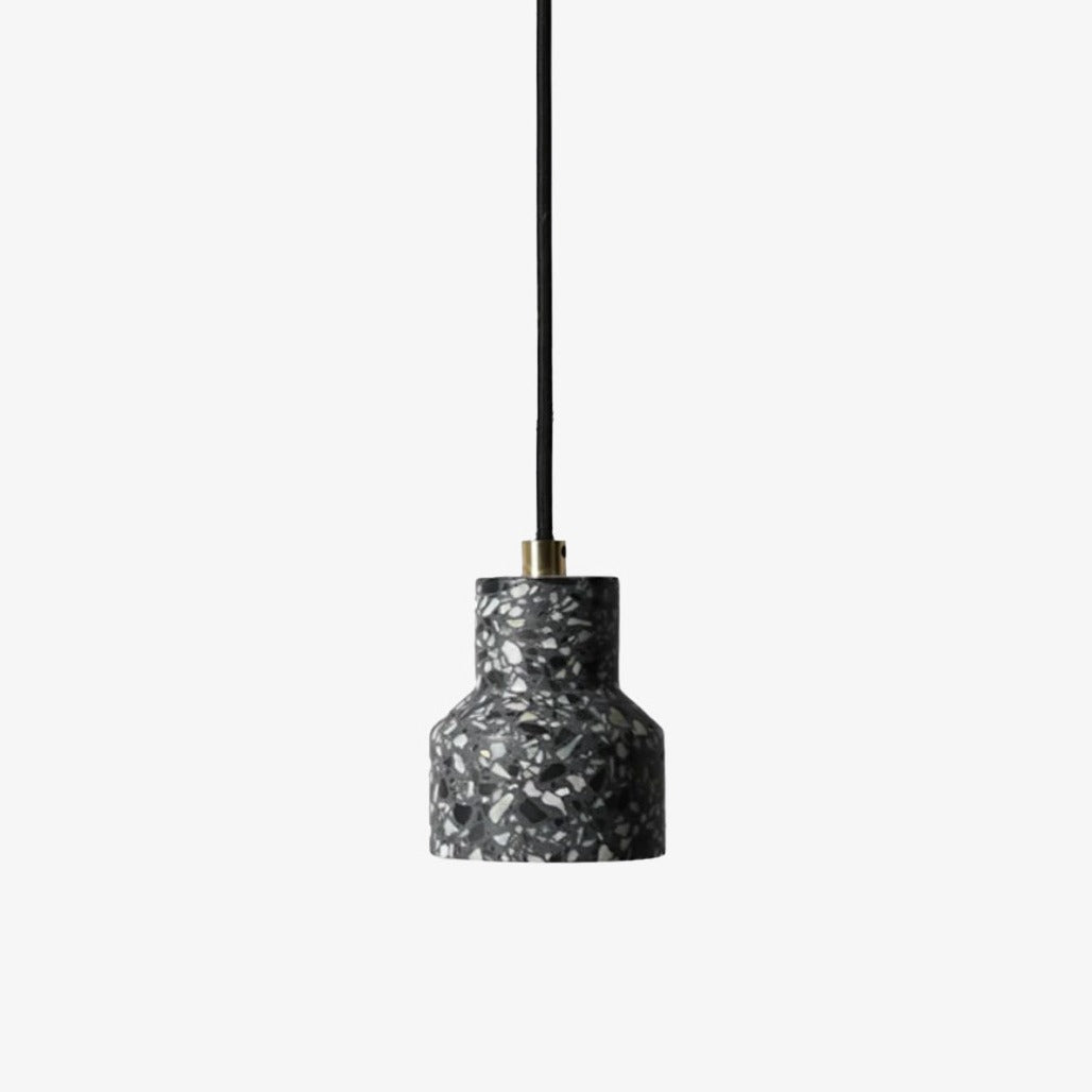 Suspension design en ciment style terrazzo coloré