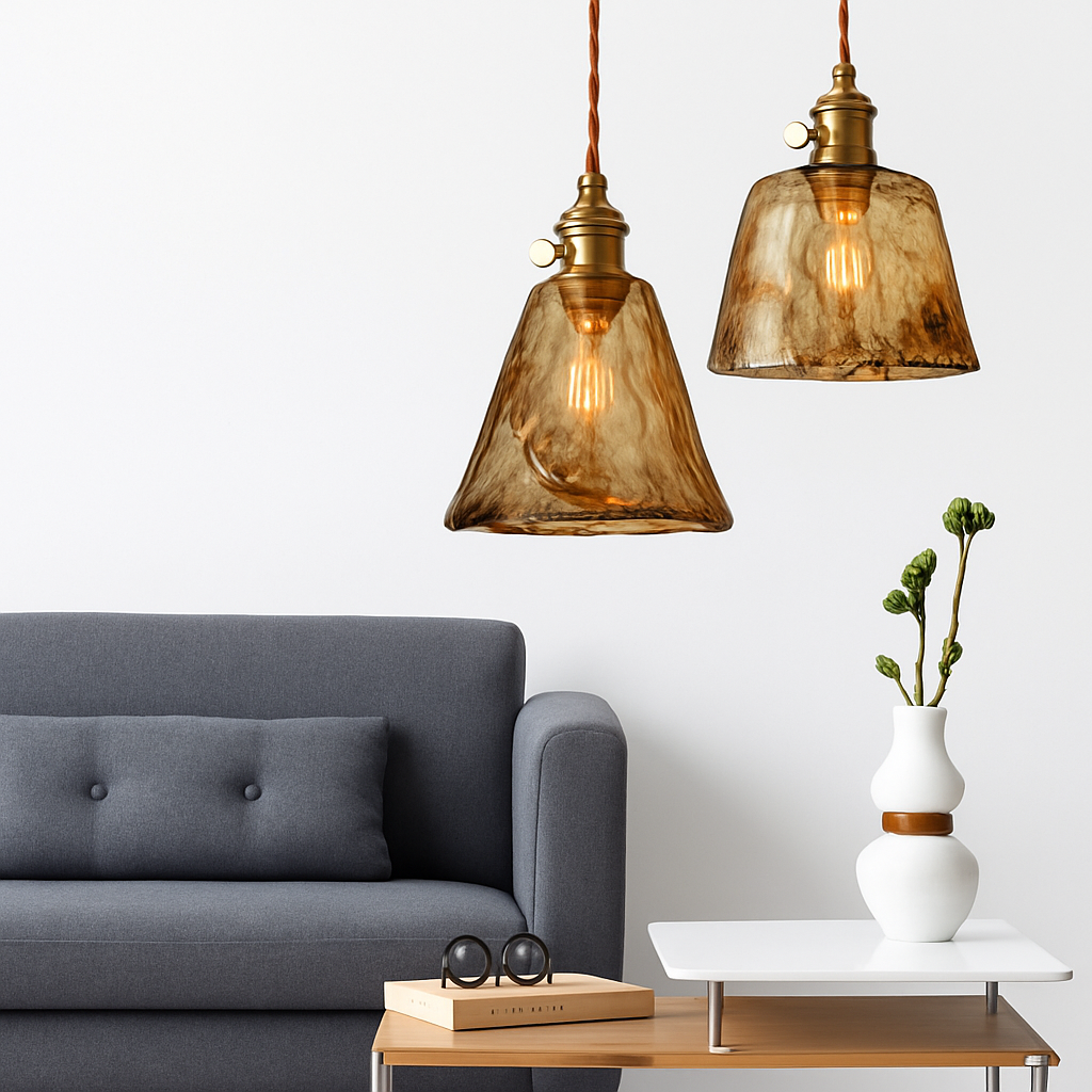 Suspension design à LED avec abat-jour en verre ambré Rétro