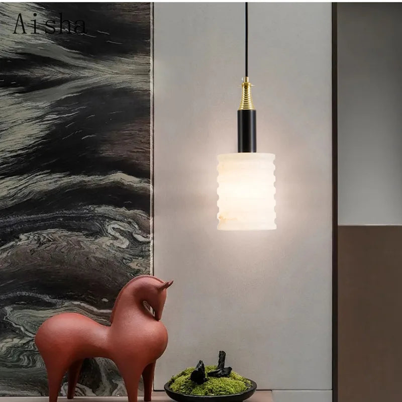 suspension en marbre design nordique pour intérieur élégant