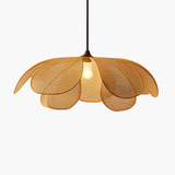 suspension en rotin tissé pour un décor élégant et moderne