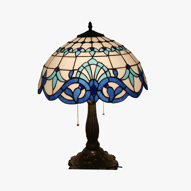 suspension en verre artisanale pour un intérieur nordique élégant