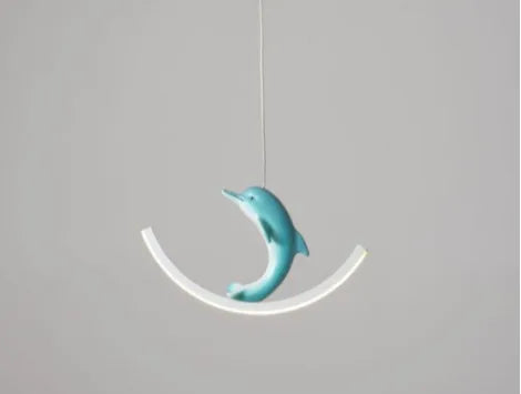 suspension lumineuse dauphin ours pour chambre enfant
