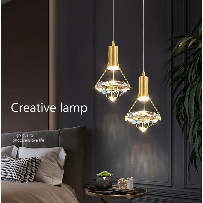 suspension moderne en cristal réglable pour intérieur élégant