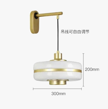 suspension moderne en métal doré design industriel pour intérieur