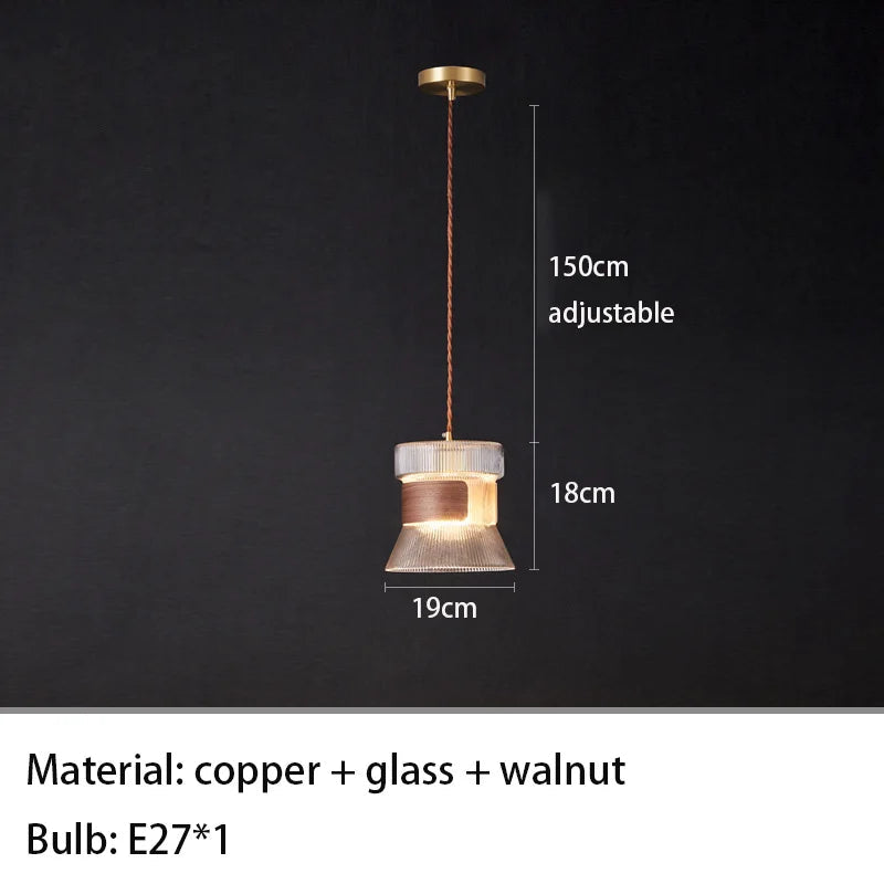 suspension moderne en verre avec détails en bois et cuivre