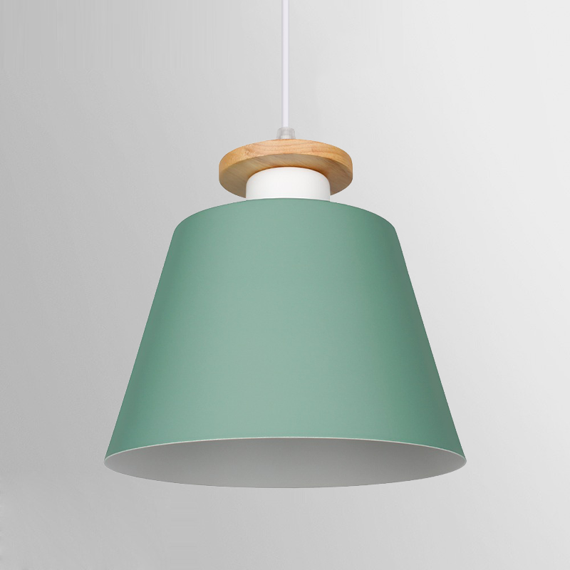 Suspension cloche en métal coloré et collerette en bois — Buis